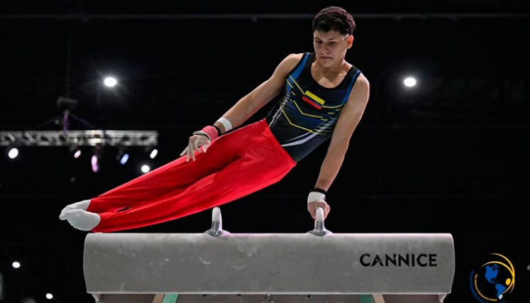 Yan Dairo Zabala, gimnasta cucuteño. 