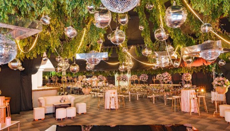 Los clientes cada vez más prefieren a Hotel Casino Internacional para las fiestas de 15 años./Decoración: Cristian Carreño