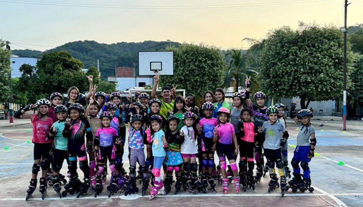 En el corregimiento La Gabarra el patinaje se ha convertido en sueño de vida para los niños.