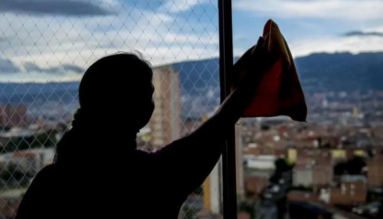 Gobierno alista inspección casa a casa para empleadas domésticas y creará red de vigilancia en conjuntos residenciales
