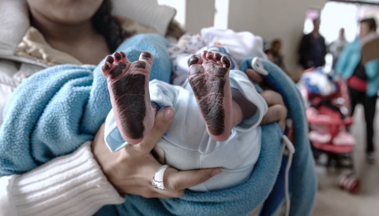 Niños nacidos en Colombia, hijos de padres venezolanos 