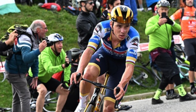 Remco Evenepoel ciclista belga.