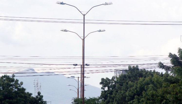 El alumbrado de Los Patios ha estado en manos del consorcio Energizzertt S.A./Foto Stefaný Peñaloza