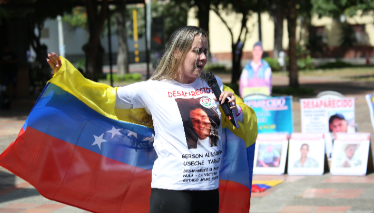 Lisbeth Useche busca a su hermano desparecido en Venezuela.