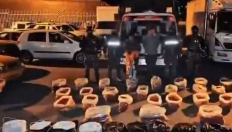 EXPLOSIVOS EN ECUADOR 