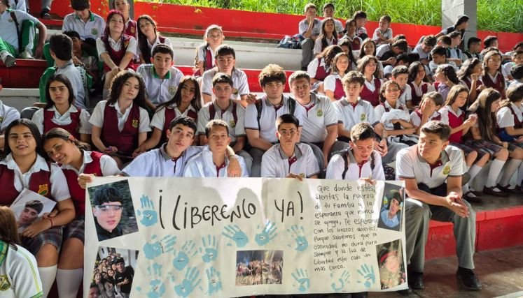 El secuestro de un adolescente genera rechazo entre la comunidad que reclama fortalecer los esquemas de seguridad.