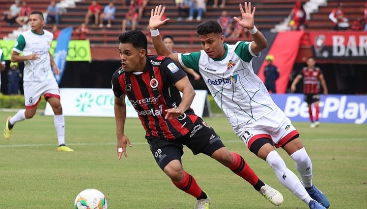 El Cúcuta Deportivo tiene un duro examen ante los barranquilleros.