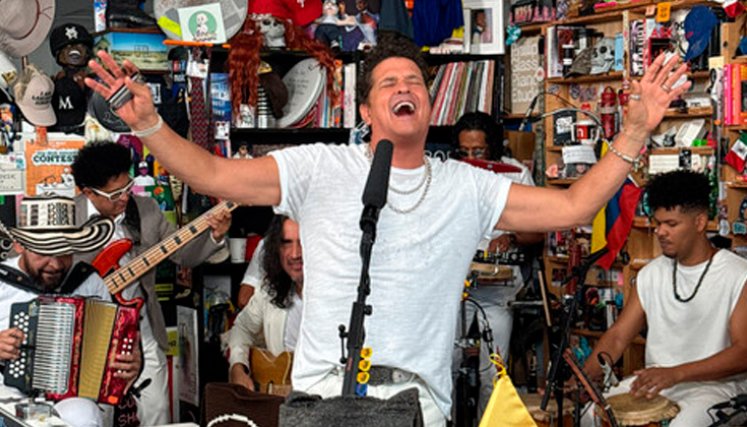 Carlos Vives en el Tiny Desk