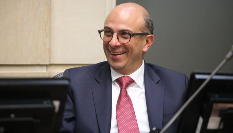 Senado elige a Carlos Camargo como nuevo magistrado de la Corte Constitucional Senado elige a Carlos Camargo como nuevo magistrado de la Corte Constitucional
