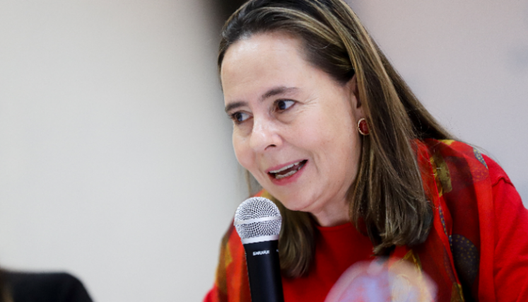 Helga María Rivas
