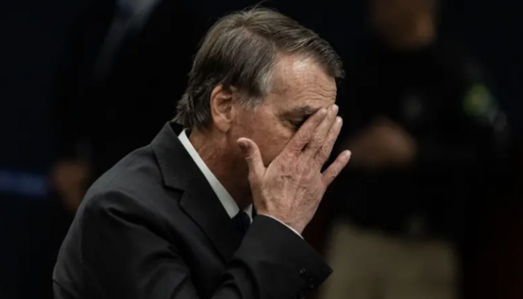 Jair Bolsonaro 