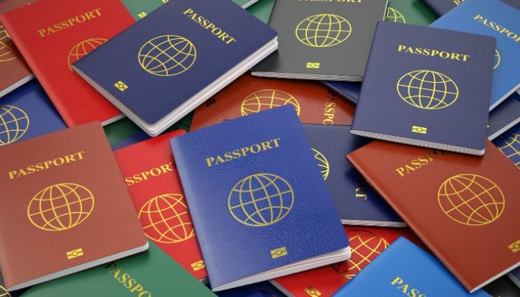 PASAPORTES. 