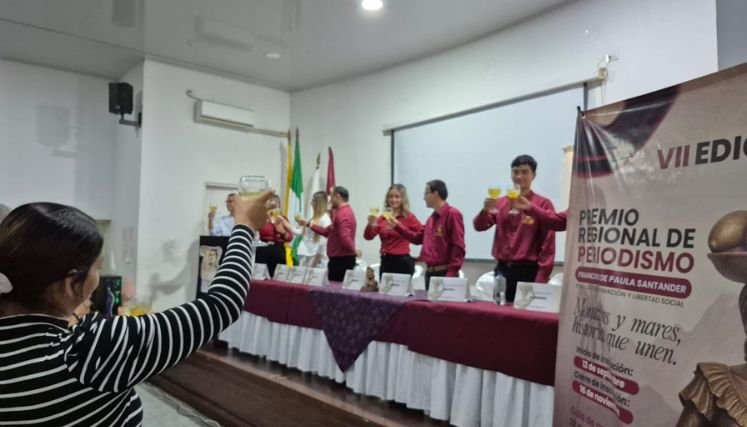 En Ocaña se hizo el lanzamiento del Premio regional de periodismo para la transformación de los territorios. 