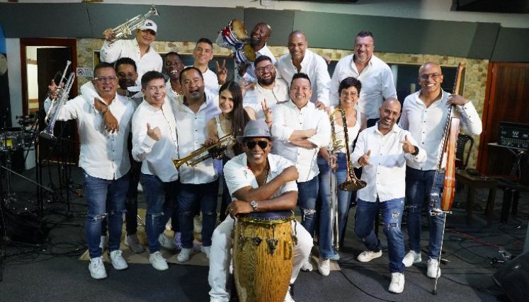 Colombia le canta a Puerto Rico en la voz de Willy García.