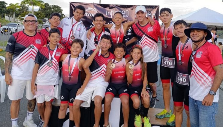 los triatlonistas de Norte mostraron buenos progresos en su primera salida nacional.