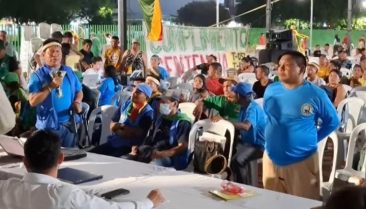 Cuatro viceministros participaron de la mesa de dialogo el domingo