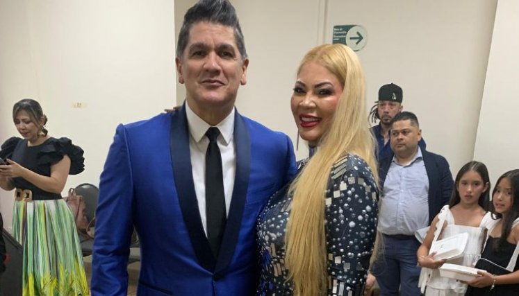 La Dama del Merengue junto a Eddy Herrera