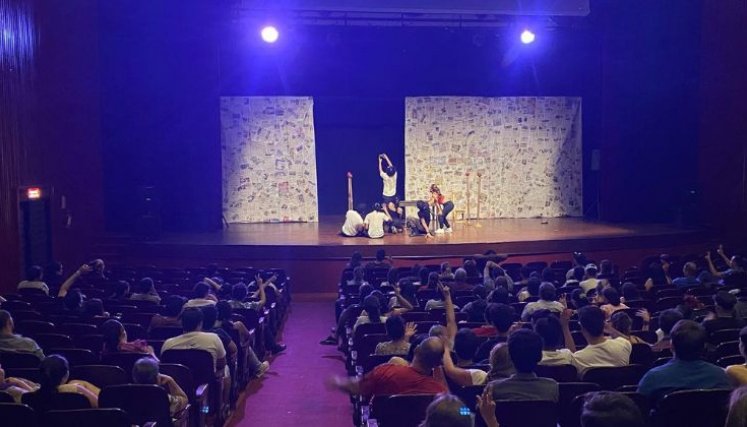 FIESTA DEL TEATRO
