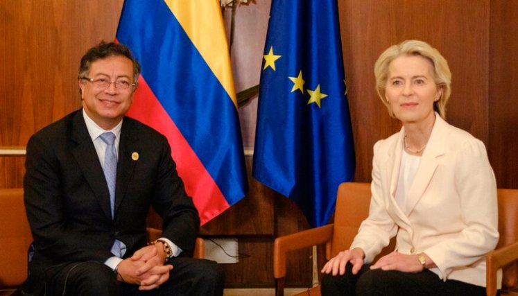 El presidente de Colombia, Gustavo Petro, y la presidenta de la Comisión Europea, Úrsula Von der Leyen.
