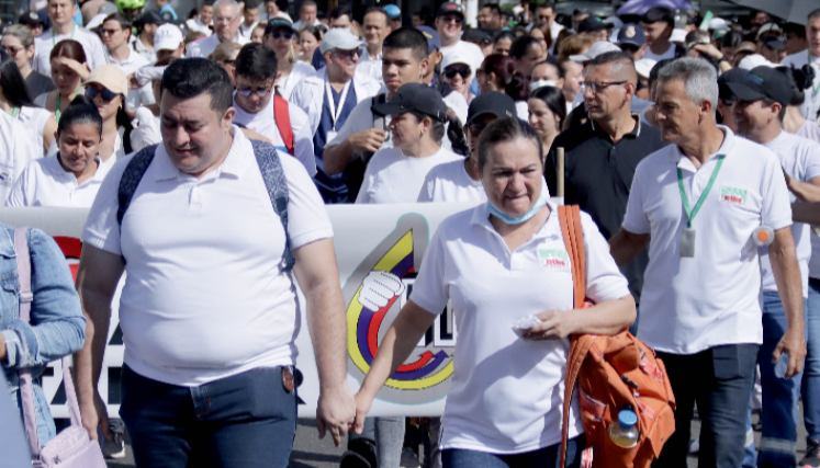 Marcha de personal médico del Hospital Erasmo Meoz.