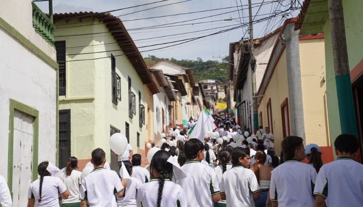 Preocupación existe en la subregión del Catatumbo ante el plagio de una profesora que se dirigía hacia la escuela.
