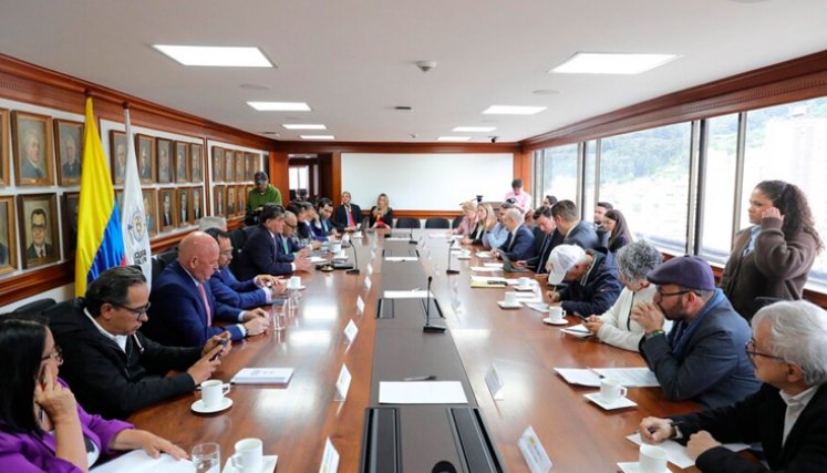 Comisión Nacional de Control Electoral