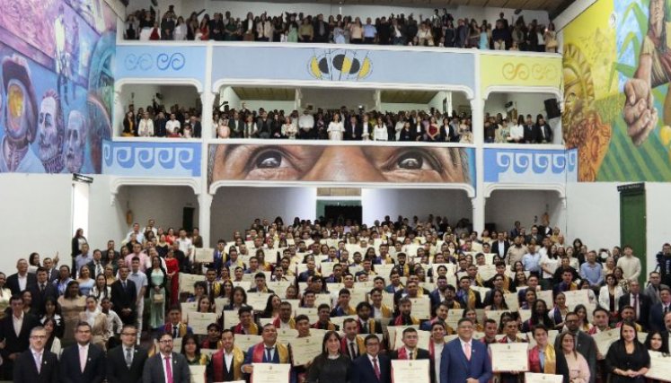 Cerca de 2.000 nuevos profesionales graduó esta semana la Universidad de Pamplona/Foto Carlos Ramírez