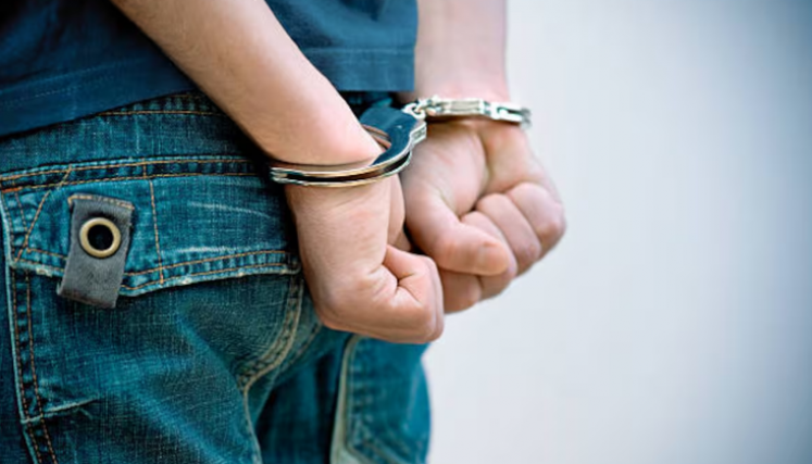 mató a su compañero y se comió su cuerpo