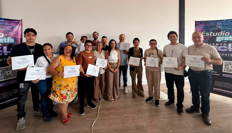 Certificados en programación en Talento Tech Oriente. / Foto Cortesía