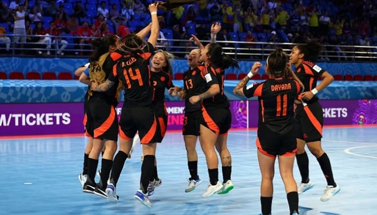 Gran victoria del equipo colombiano femenino de futsal, en el Mundial.