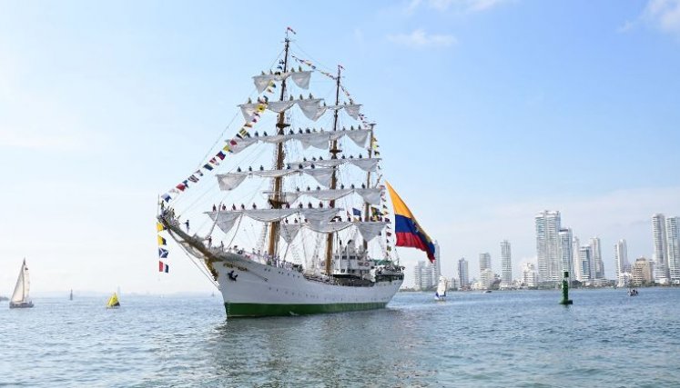 BUQUE GLORIA / CORTESÍA DE X 