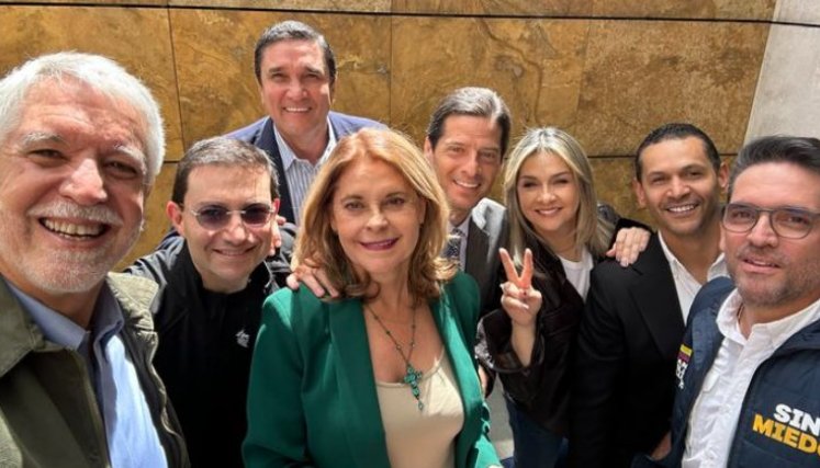 COALICION DE PRECANDIDATOS 