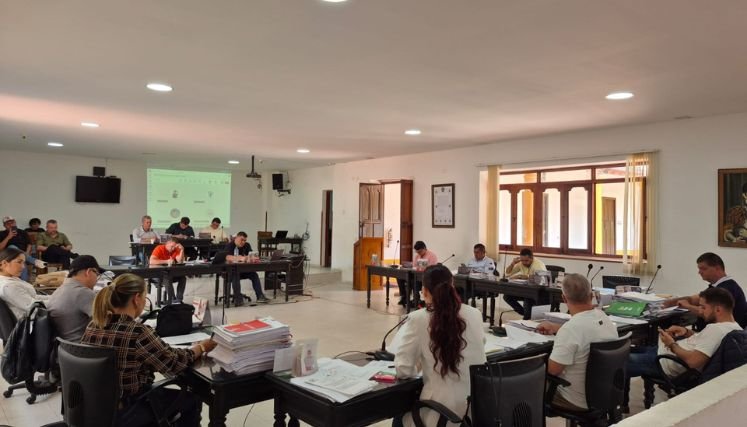 Los concejales de Ocaña analizan con lupa los numeritos del programa de inversiones y gastos para la próxima vigencia.