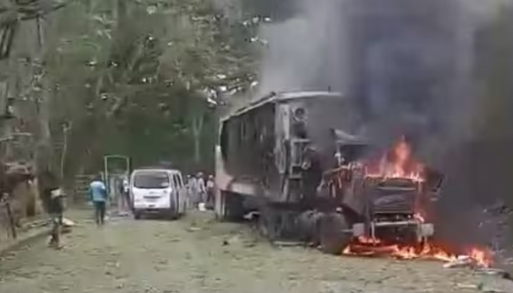 Explosión en la vía Panamericana 