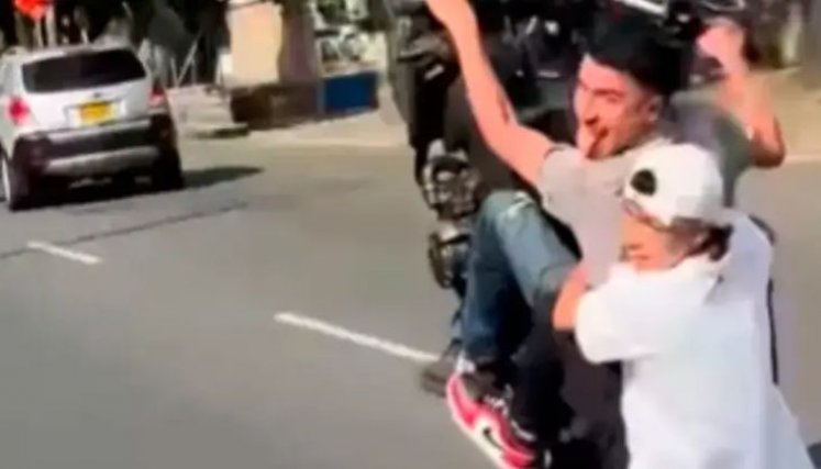 Influencer robando en Medellín