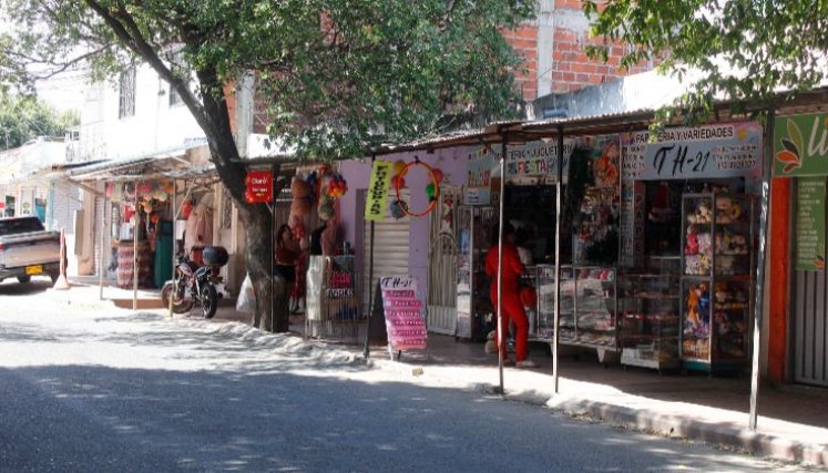 Más de 50 establecimientos comerciales hay en la avenida Quinta de Motilones