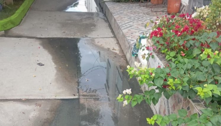 Pese a llamados, Aqualia no soluciona problema de contaminación en Trapiches