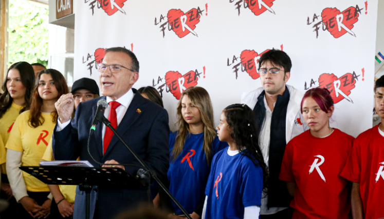 Presentación de candidatura presidencial Roy Barreras