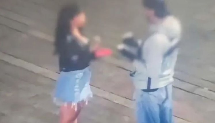 Le robó el celular y luego le pidió dinero para no publicar fotos íntimas