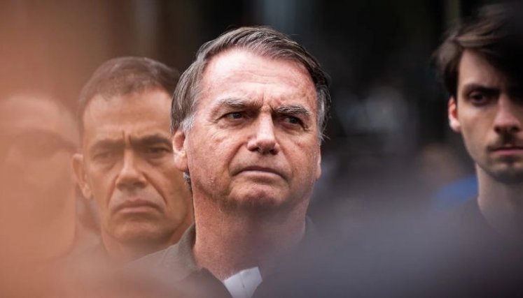 BOLSONARO 