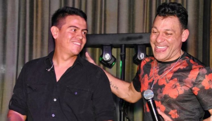 Eduardo Osorio en vivo junto a Jean Carlos Centeno