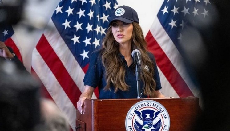 Secretaria de Seguridad de EE.UU.: Maduro tiene que irse