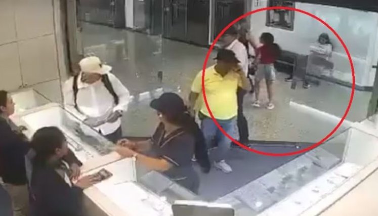 ROBO EN JOYERÍA DE BUCARAMANGA / COLPRENSA 