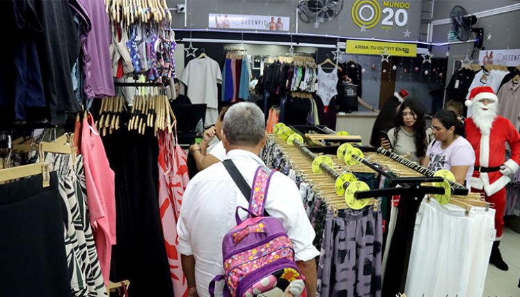 El 70% de los impulsos de compra se disipa, si se espera 24 horas./ Foto Carlos Ramírez-La Opinión