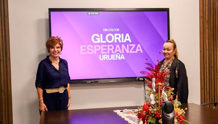 Gloria Urueña, directora djecutiva de Colcob; y Laura Buendía, gerente general de Coguasimales. / Foto Cortesía