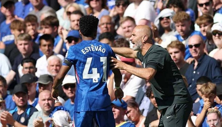 Enzo Maresca quien llevó a los 'Blues' al título del  Mundial de Clubes hace seis meses, fue destituido del cargo.