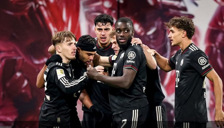 El Bayern Múnich no cede en la cima de la Bundesliga, al golear por segunda vez al Leizipg en la temporada marcándole once goles en los dos duelos. 