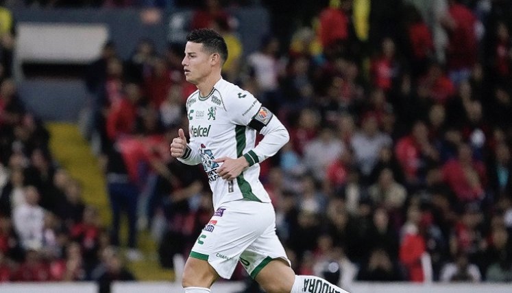 El colombiano James Rodríguez cuenta con varias ofertas, pero aún no se decide por cual aceptar, y necesita minutos de juego para llegar al Mundial de 2026.