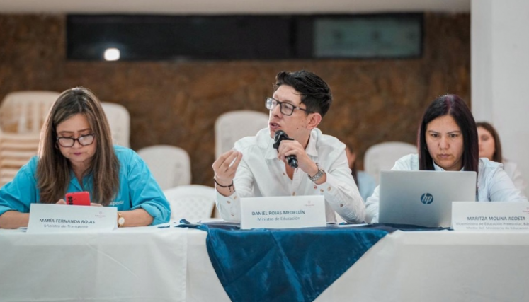 Ministro de Educación, Daniel Rojas Medellín. 
