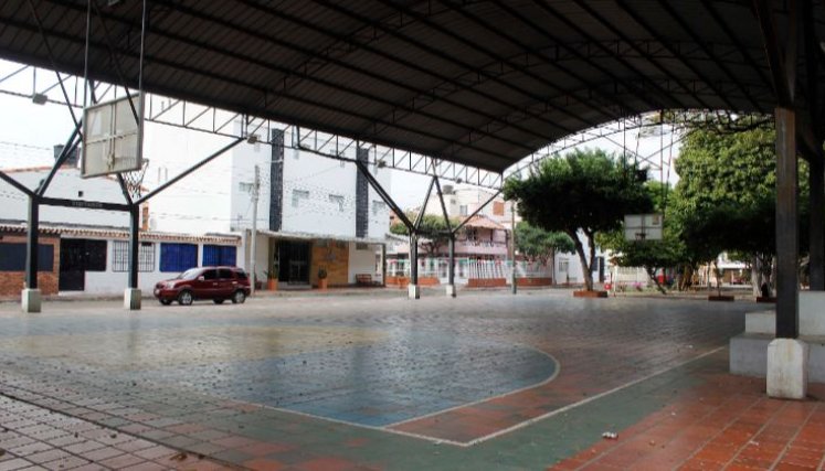 Cancha cubierta barrio Tasajero